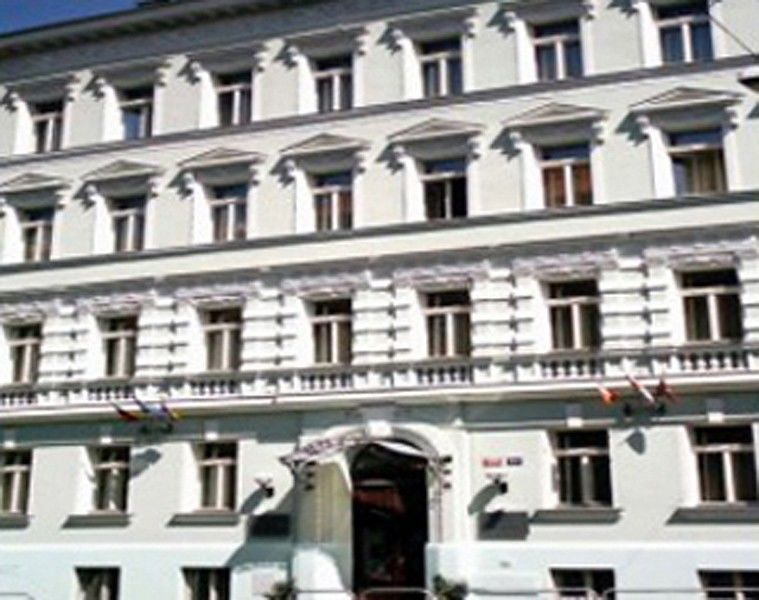 Hotel Raffaello Prag Exterior foto